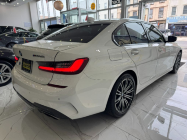 2020 BMW M340i xDrive Sedán63333383215235122