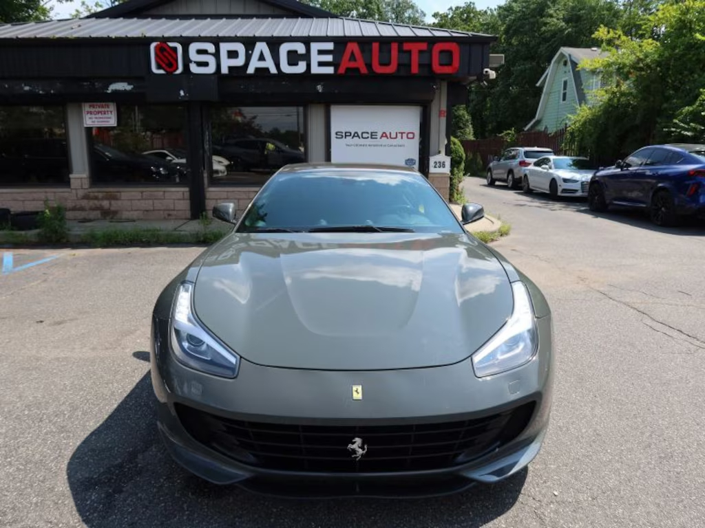 Pre-Owned 2018 Ferrari GTC4Lusso Hatchback 2D63282608712065122