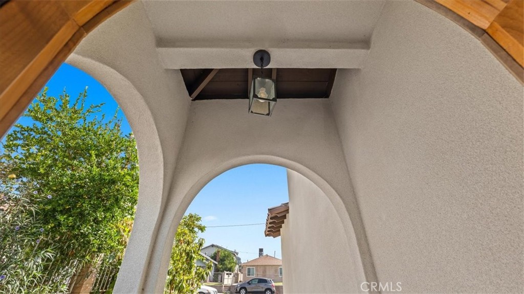 1475 Holly Avenue Colton CA, 9232464142122452610121