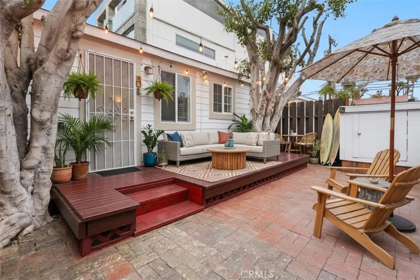 1309 Cabrillo Avenue, Venice, CA