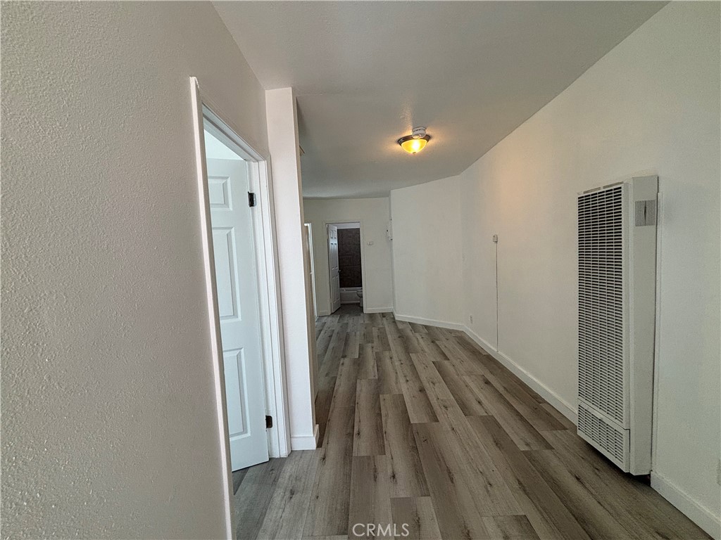 $2,375/mes 1735 W 84th Place Los Angeles CA, 9004764068120369539122