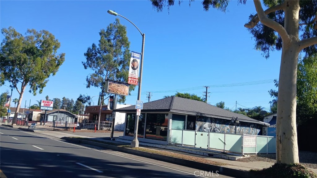 820 W 6th Corona CA, 9288264131518115841121