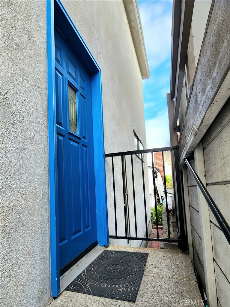 $7,900/month 325 10th Place Manhattan Beach CA, 9026664053748819458122