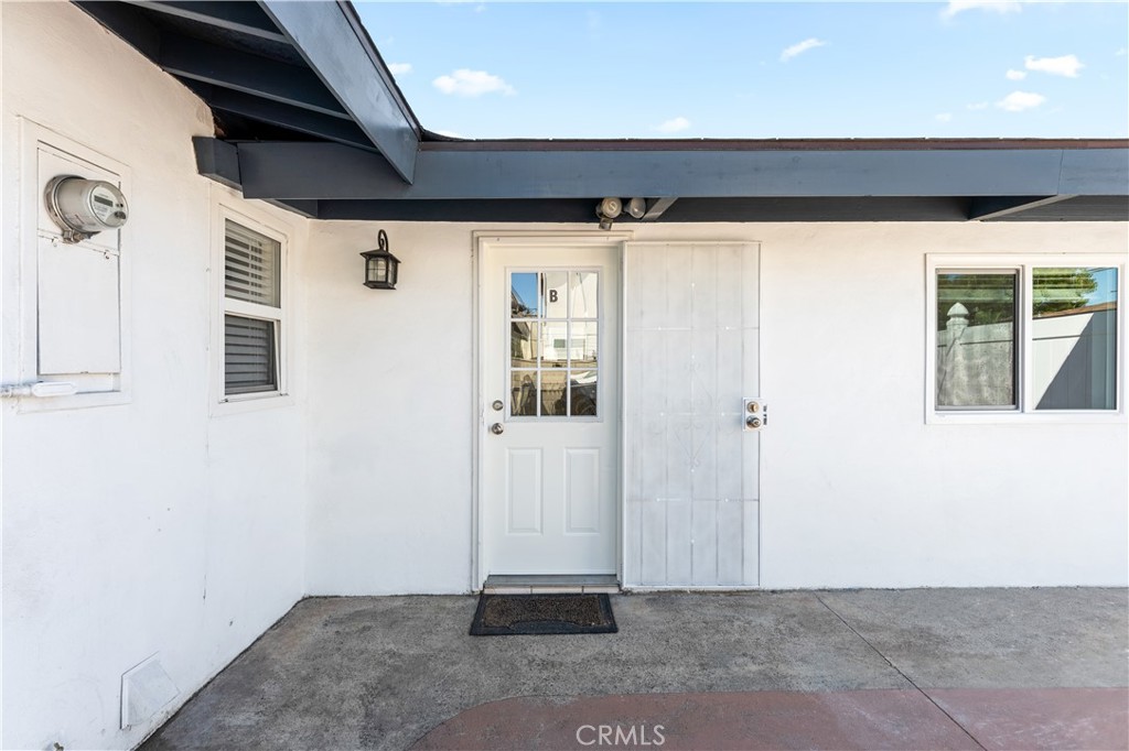 $4,800/month 777 18th Street B Costa Mesa CA, 9262764067879860097122