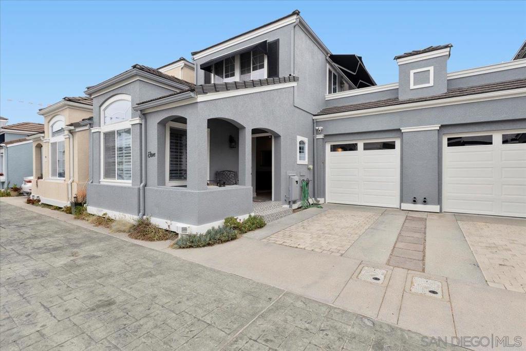 700 Lido Park 5, Newport Beach CA, 9266363821498791937120