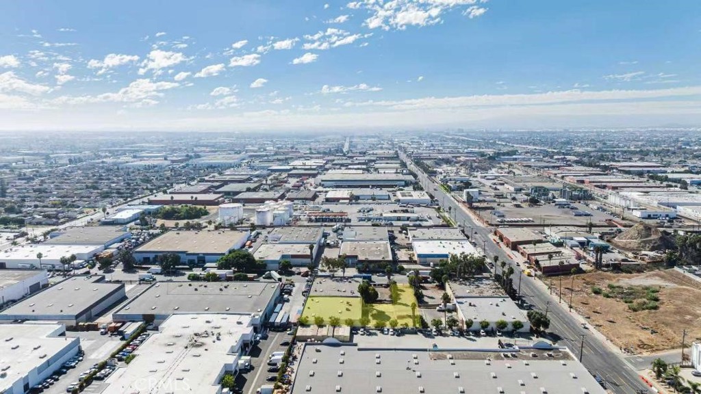 215 W 134th St Los Angeles CA, 9006164113017063939121
