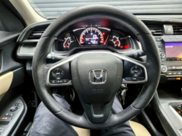 2018 HONDA CIVIC LX63324588109057122