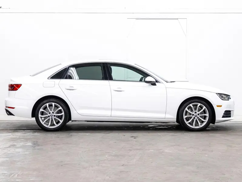 2017 Audi A464409814512259121