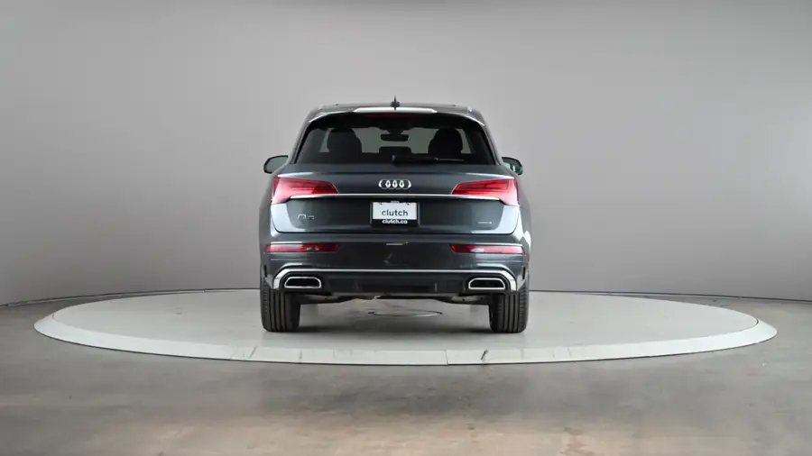 2023 Audi Q563989882565378123