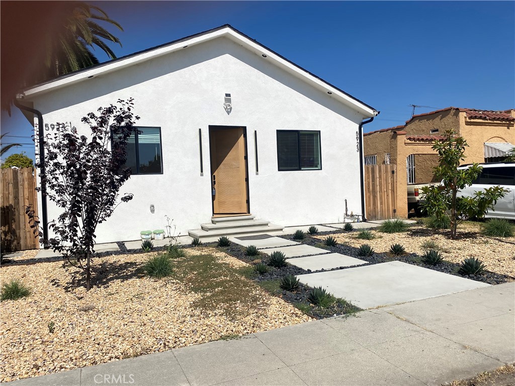 $1,800/mes 5923 Haas Avenue 1/2 Los Ángeles CA, 9004764067835951490120