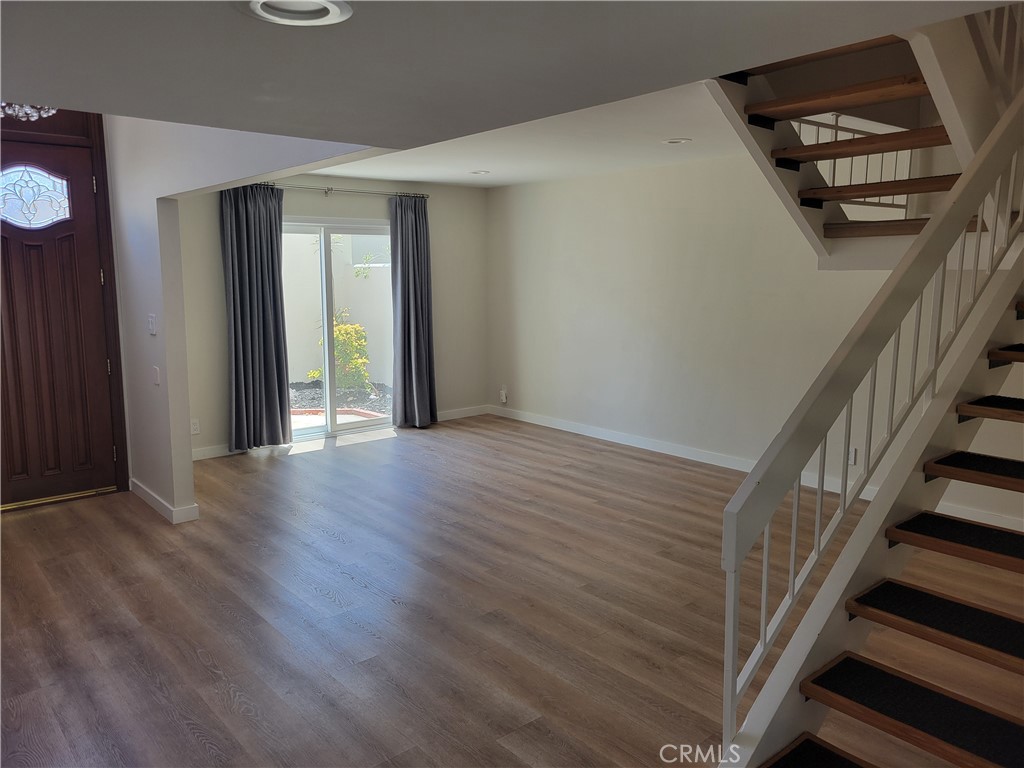 11 Meadowsweet Irvine CA, 9261264132396372353123