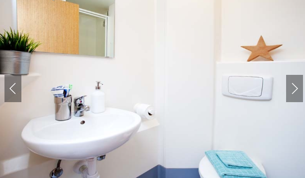 Phoenix Court64508275357571122