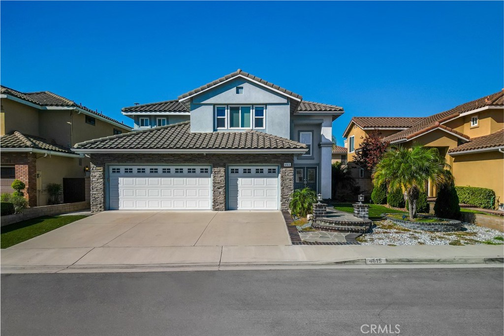 4815 Linaro Drive Cypress CA, 90630  Precio por pie cuadrado  $2.07  Construido en  199663680386371713120