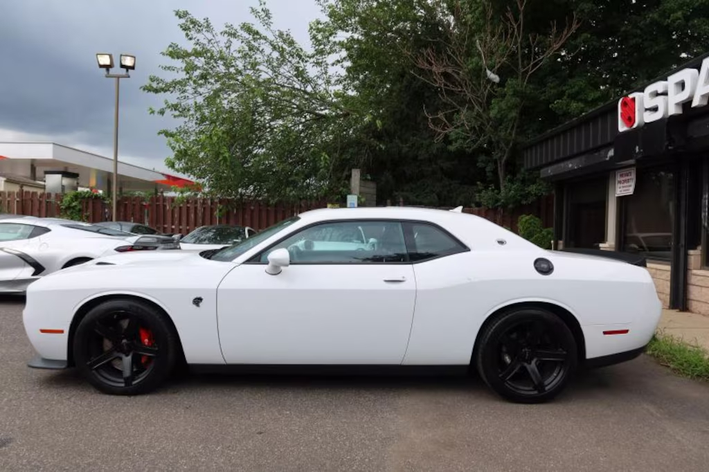 Dodge Challenger SRT Hellcat Coupé 2D de segunda mano, 201763280664195587122