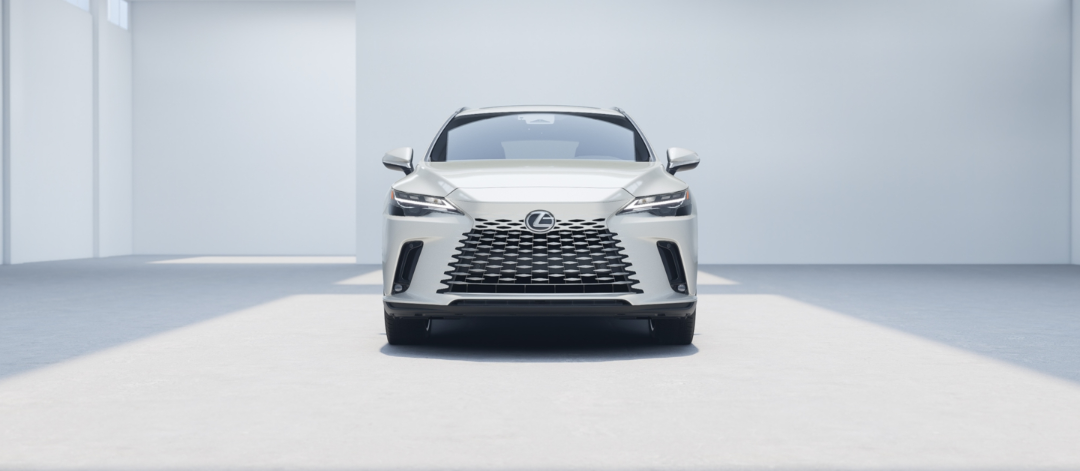 The midsize plug-in hybrid luxury SUV. Crafted to a higher standard.63516098130307121