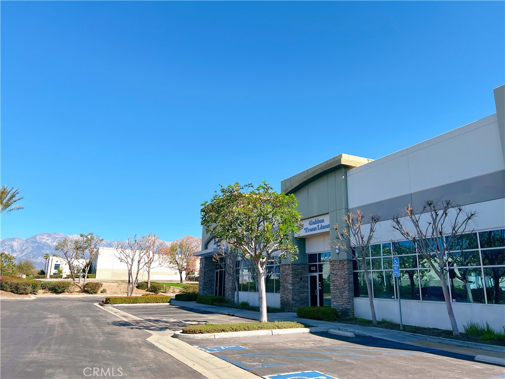 1115 S Grove Avenue, Ontario CA, 9176163656963925763122