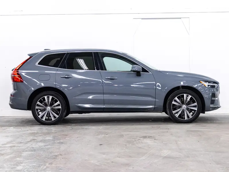 2022 Volvo XC6064244782555137121