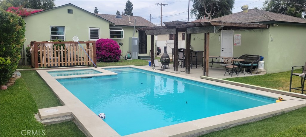 1530 E 124th Street, Los Ángeles CA, 9005963644921133059122